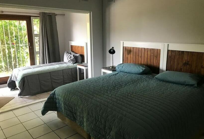 هتل Selati At Sea