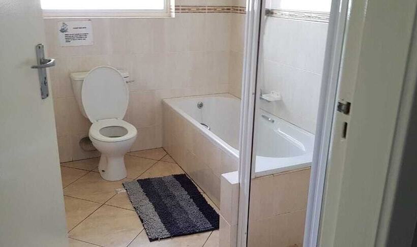 هتل Selati At Sea