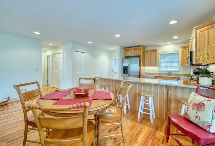 فندق Serenity By The Lake