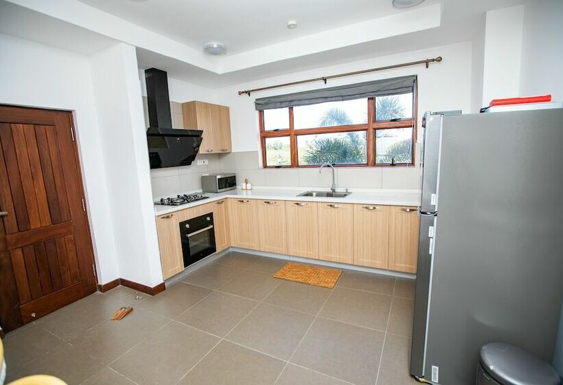 هتل Sultan Palace Kikambala