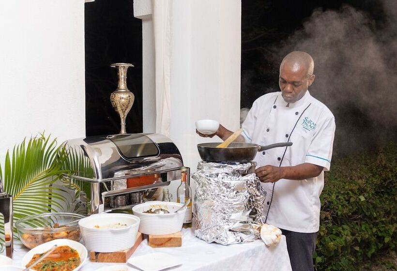 هتل Sultan Palace Kikambala