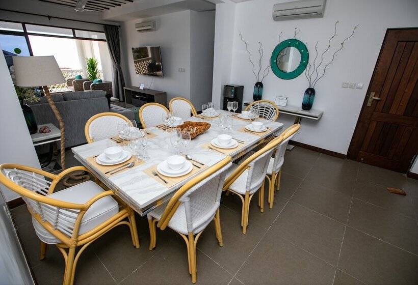 هتل Sultan Palace Kikambala