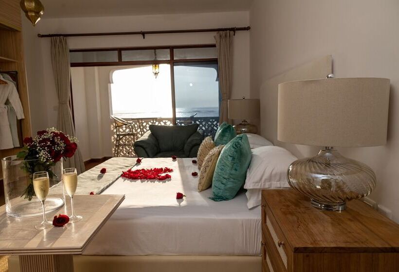 هتل Sultan Palace Kikambala