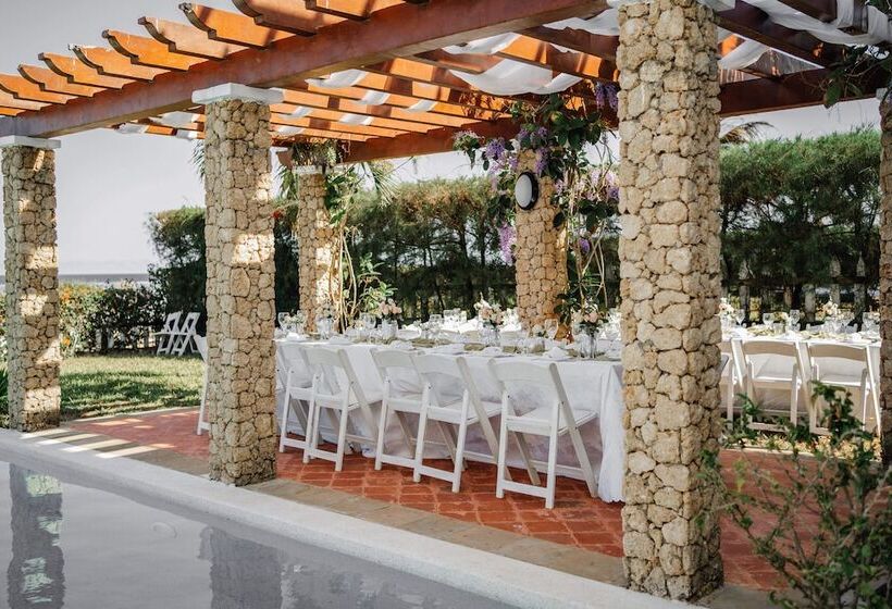 هتل Sultan Palace Kikambala