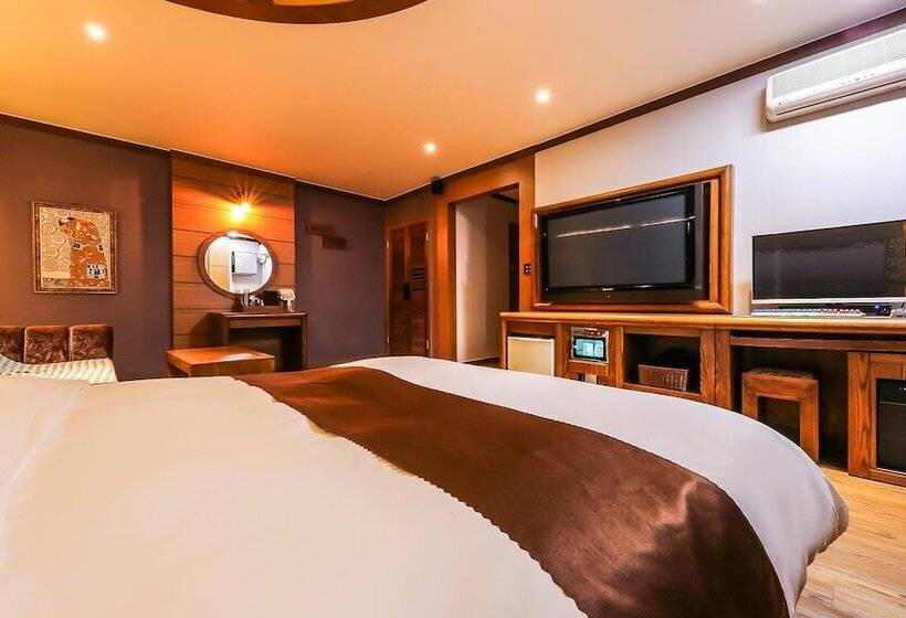 Gyeryong Hotel Venus