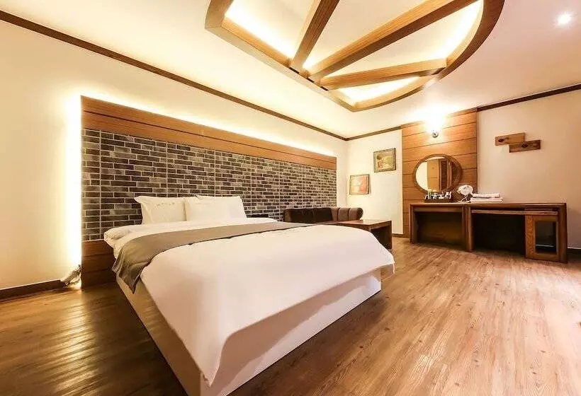 Gyeryong Hotel Venus