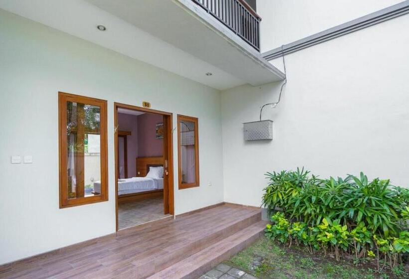 Отель Ariana Beach Resort Amed Bali