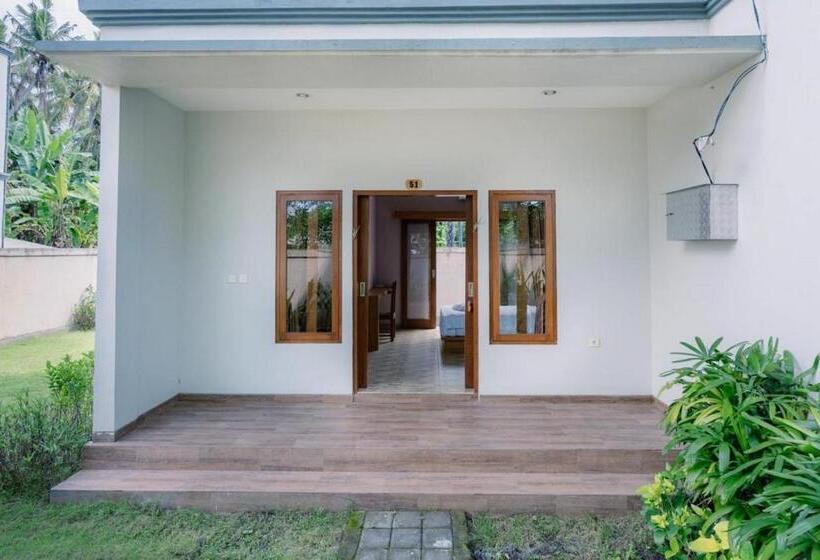 Отель Ariana Beach Resort Amed Bali