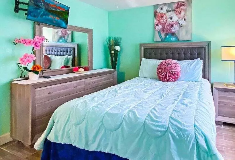 ホテル Bella Sirena Inn