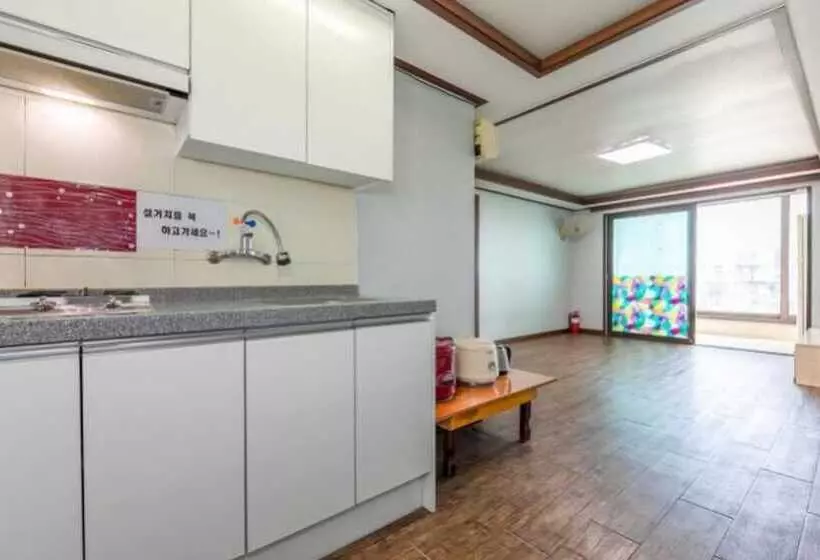 ホテル Eurwangni Badapunggyeong Pension