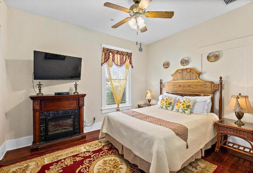 فندق Golden Magnolia Marina Resort