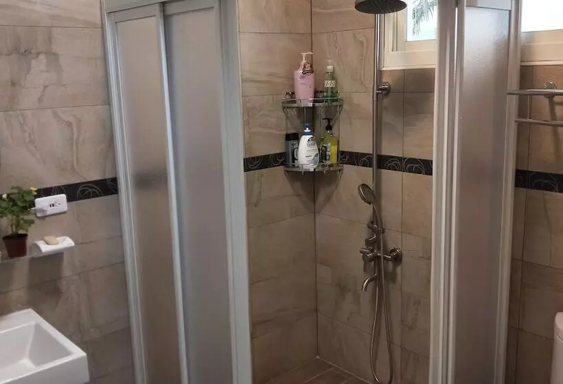 هتل Home Link B&b