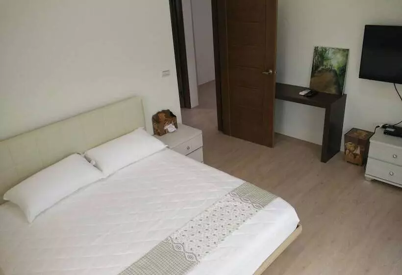 هتل Home Link B&b