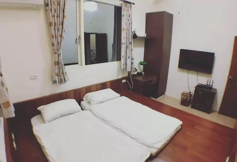 هتل Home Link B&b