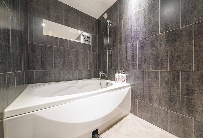 هتل Ilsan Rateuri