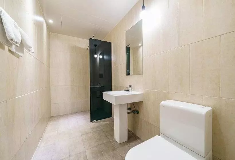 Hotelli Ilsan  Rateuri