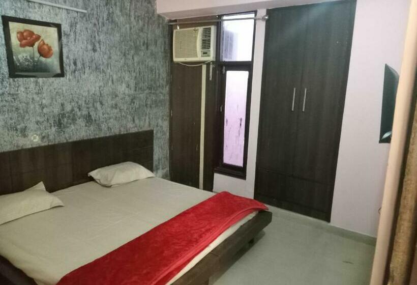 Hotel Oyo 70040 Star