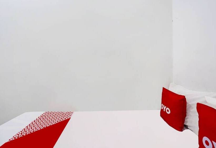 Hotell Oyo 91670 Mannsur Homestay Syariah