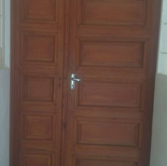 هتل Rose Wood Lounge