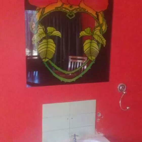 هتل Rose Wood Lounge