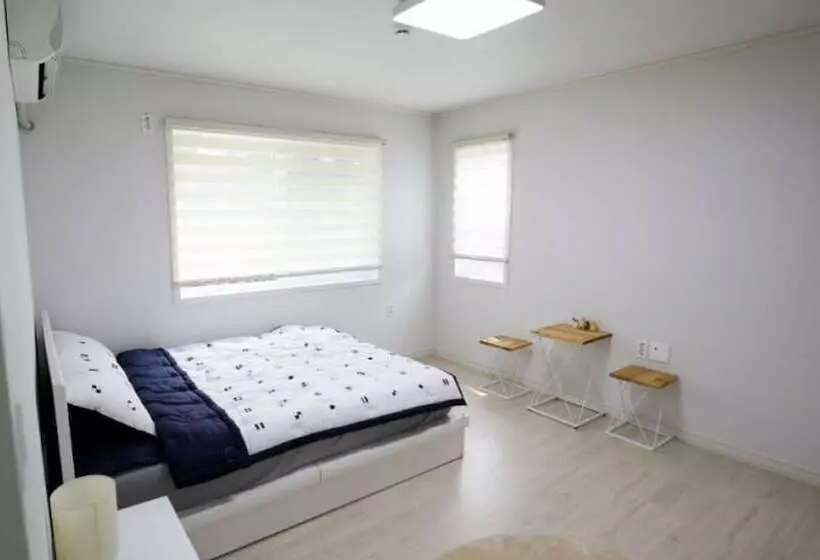 ホテル Seogwipo Atiae Pension