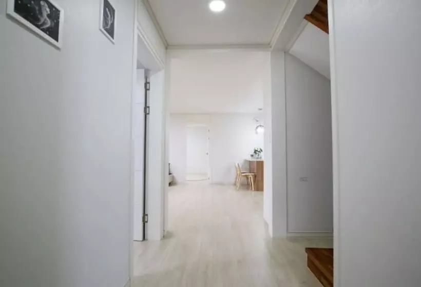 ホテル Seogwipo Atiae Pension