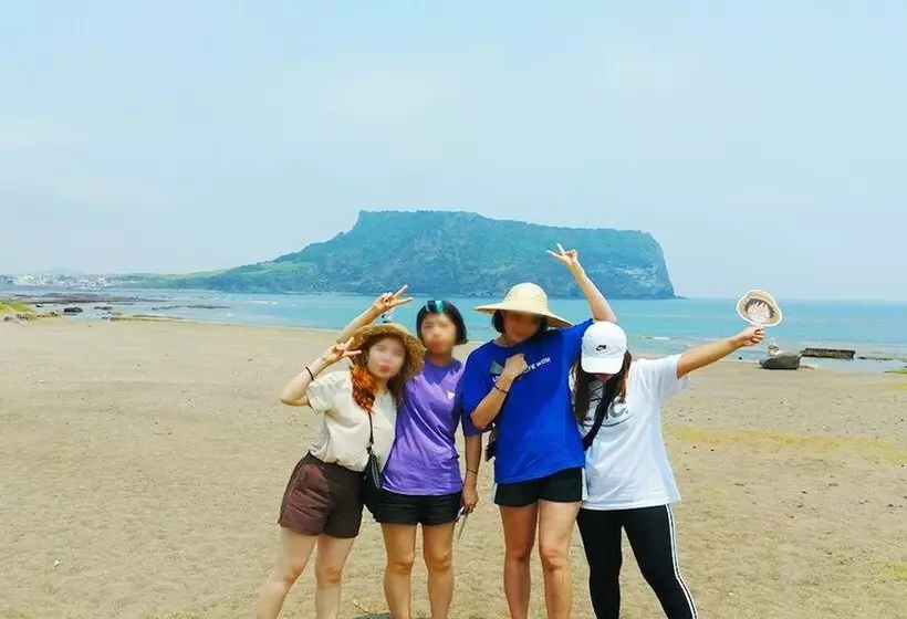 ホテル Seogwipo Labong Guest House