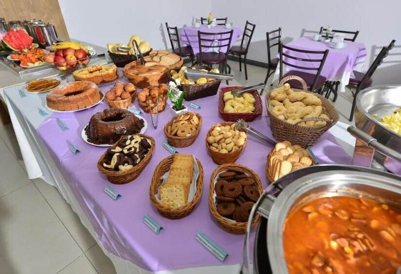 هتل Vinds Economic