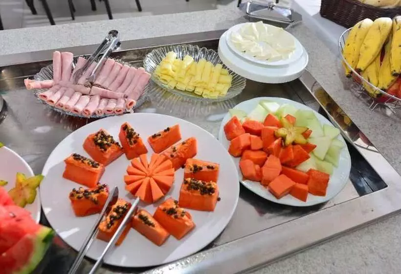 ホテル Vinds Economic