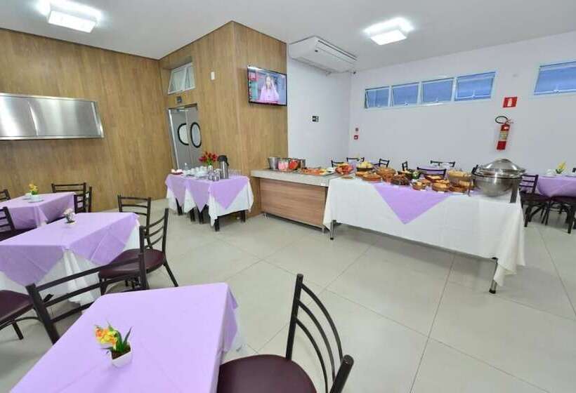 هتل Vinds Economic