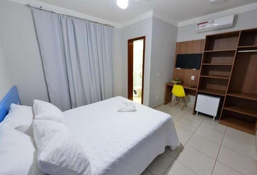 هتل Vinds Economic