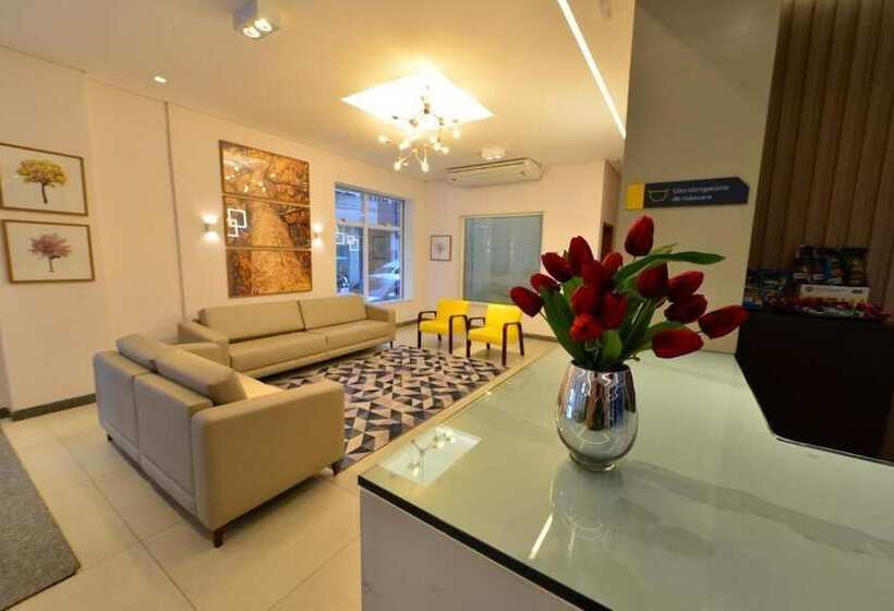 هتل Vinds Economic