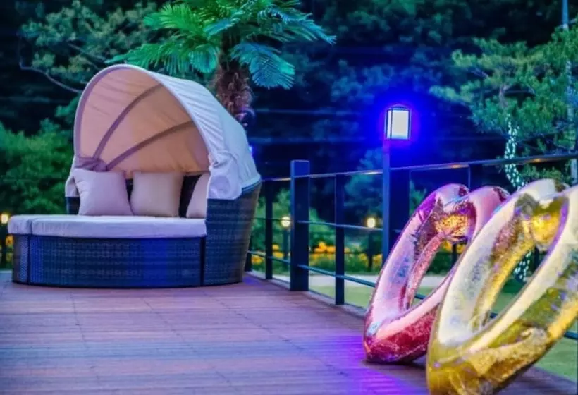 هتل Yangpyeong Rosedale Pension
