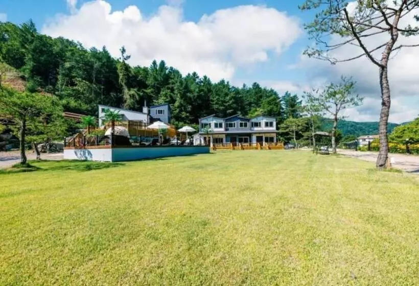 هتل Yangpyeong Rosedale Pension