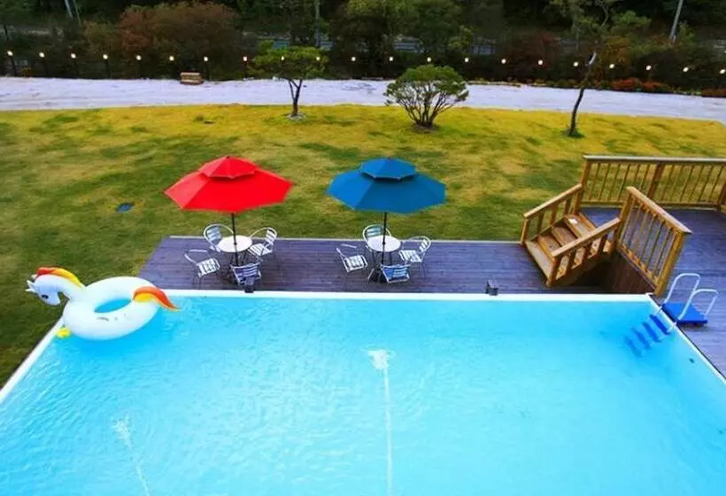 هتل Yangpyeong Rosedale Pension
