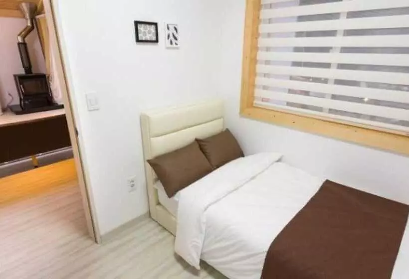 هتل Yangpyeong Rosedale Pension