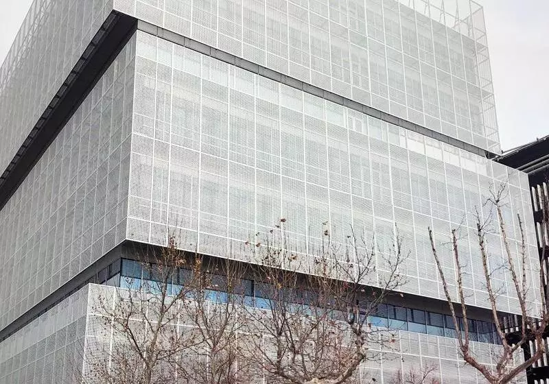 هتل Zleep Madrid Airport