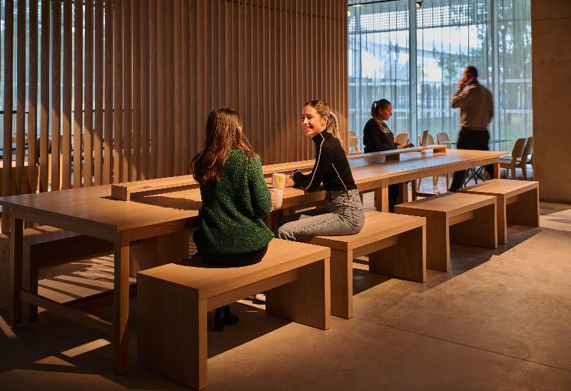 هتل Zleep Madrid Airport