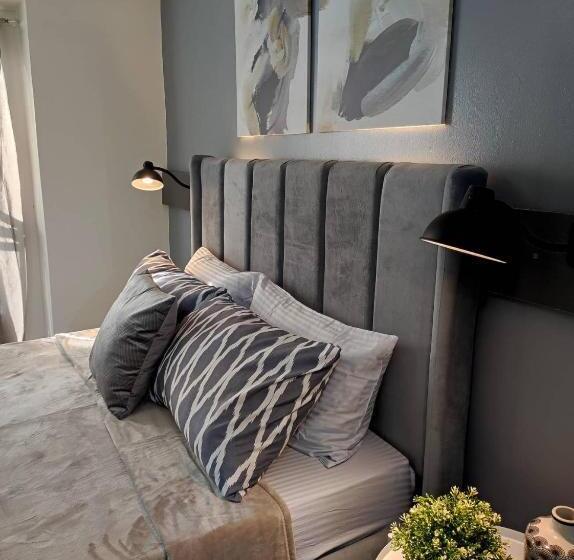 White Nordic Fully Furnished Studio At Inspiria