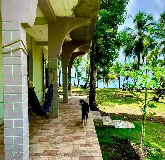 Majatalo Coral View Hostel