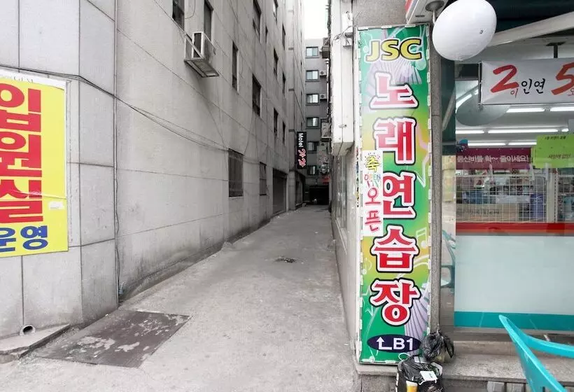 ホテル Seongnam Moran Gaja