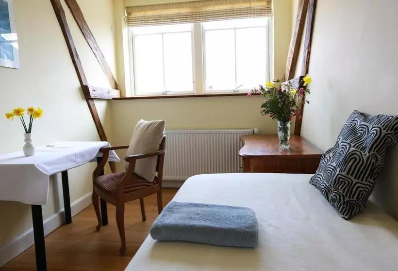 Hotelli Avalonbnb