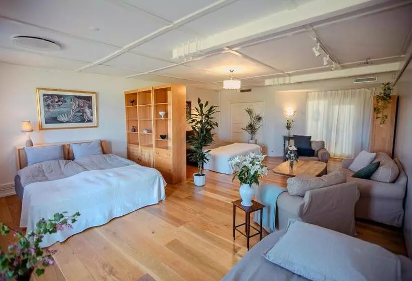 Hotelli Avalonbnb