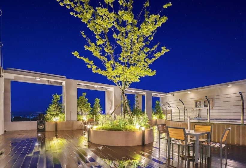 בית מלון כפרי Daecheon 2278 Resort