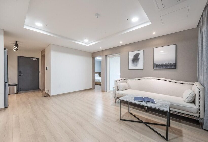 בית מלון כפרי Daecheon 2278 Resort