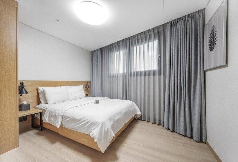 בית מלון כפרי Daecheon 2278 Resort