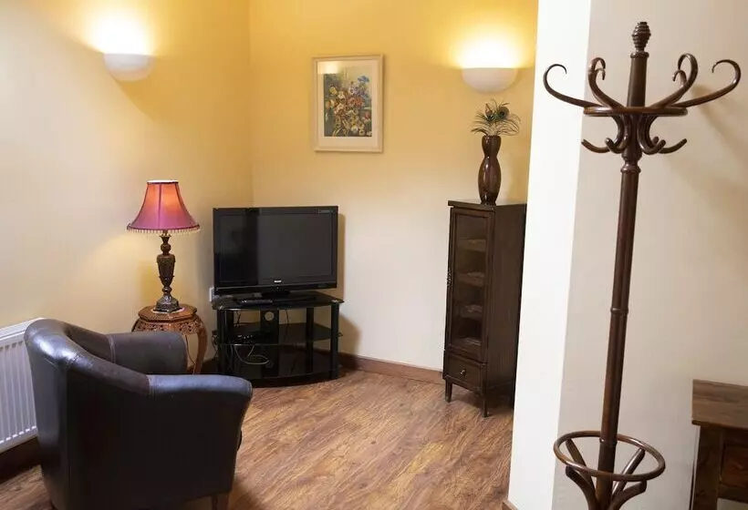 Hotelli Heather House