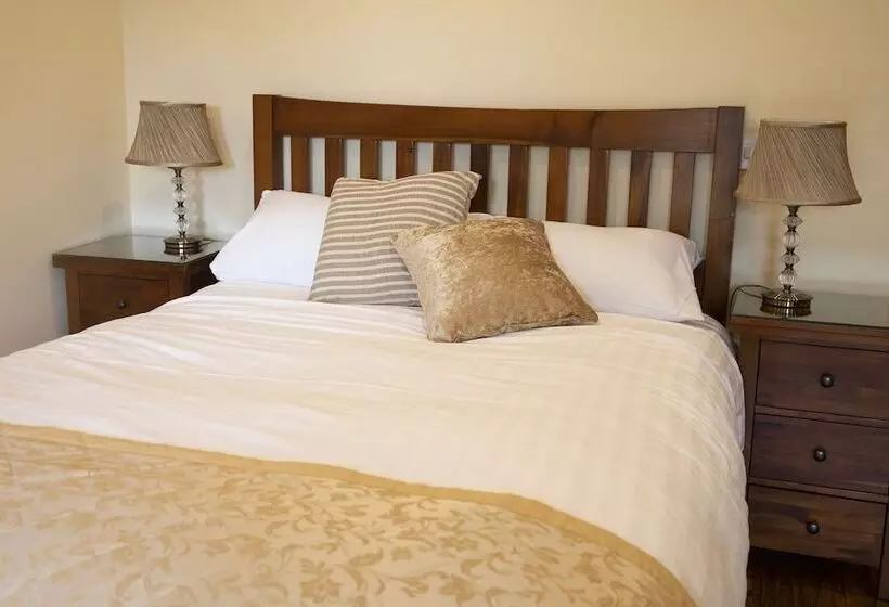 Hotelli Heather House