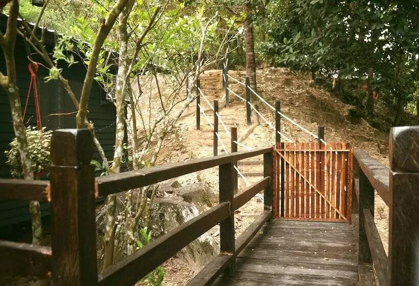 Hotelli Kinabatangan Wildlife Lodge   Hostel