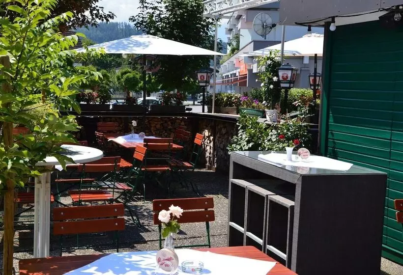 Hotelli Landgasthof Löwen Sulz